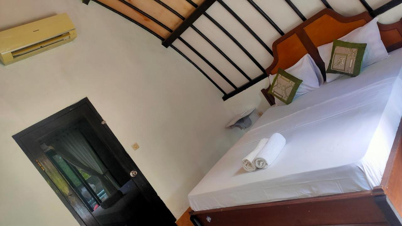 Meno Lodge Gili Meno Εξωτερικό φωτογραφία